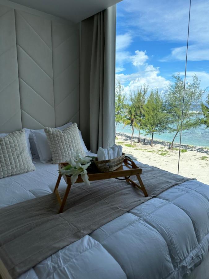 Lazzlla Beach Front Apartments ฮุลฮูมาเล ภายนอก รูปภาพ
