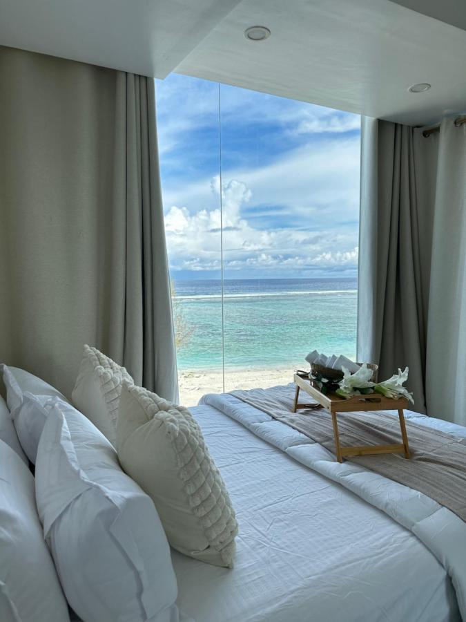 Lazzlla Beach Front Apartments ฮุลฮูมาเล ภายนอก รูปภาพ